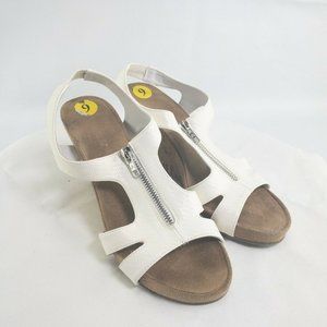 Aerosole Plushlow Womens Sandals White 9 Wedge Front Zip Slingback 4in Heels